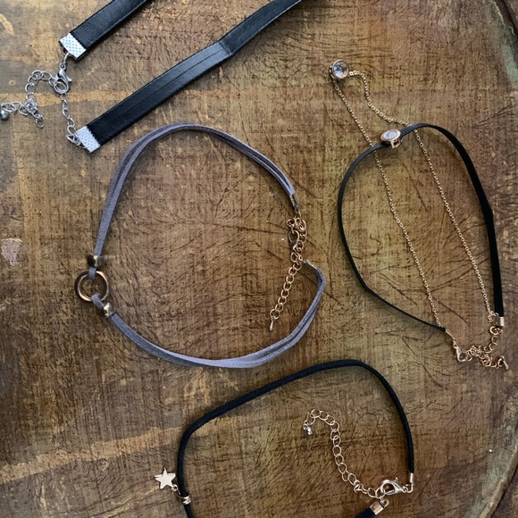 Jewelry - Chocker Set